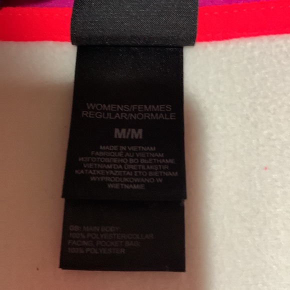 COPY - White North Face zip up - Picture 4 of 6